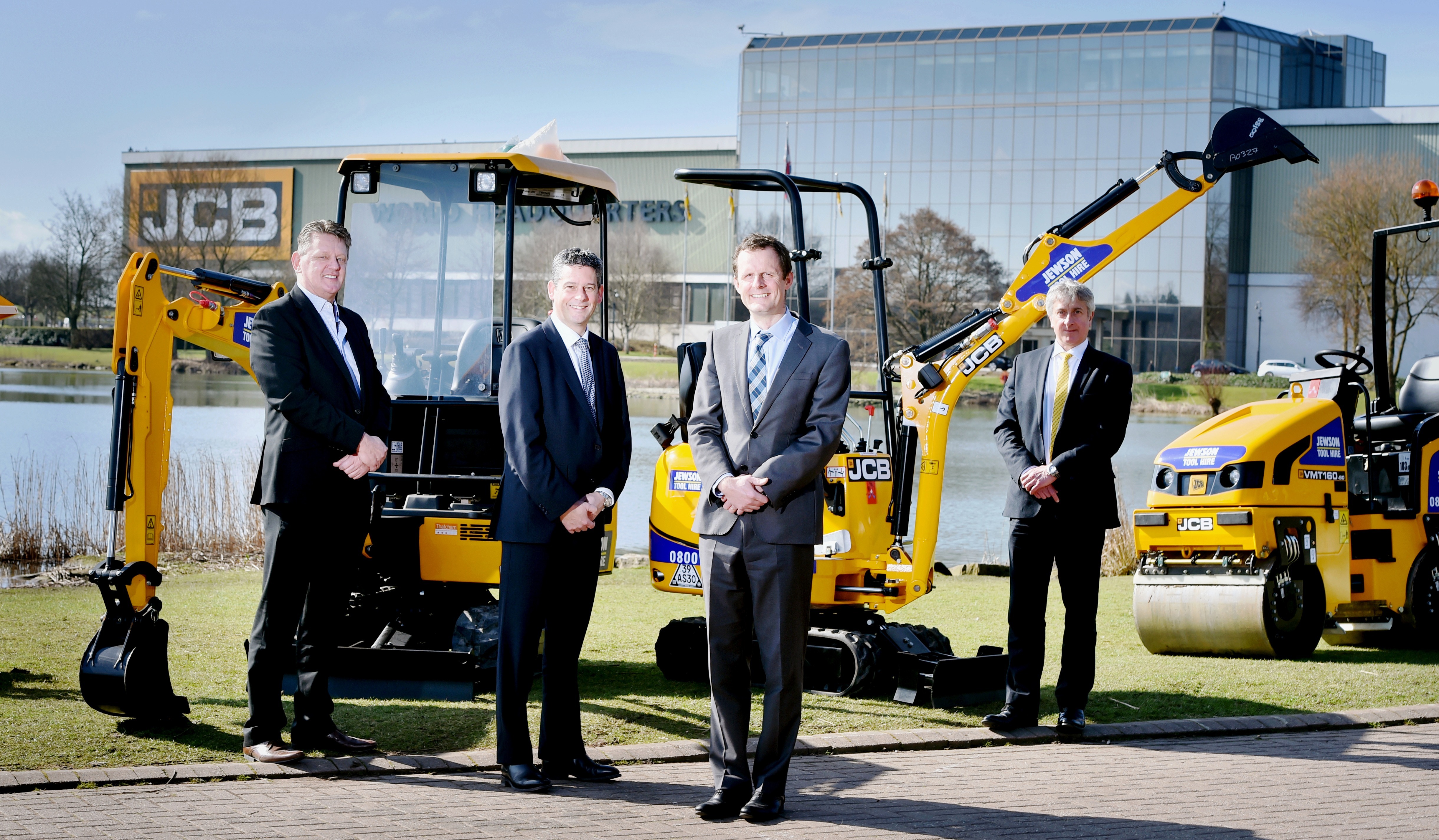 Read more about the article JEWSON PLACES MULTI-MILLION POUND ORDER FOR JCB MACHINES
