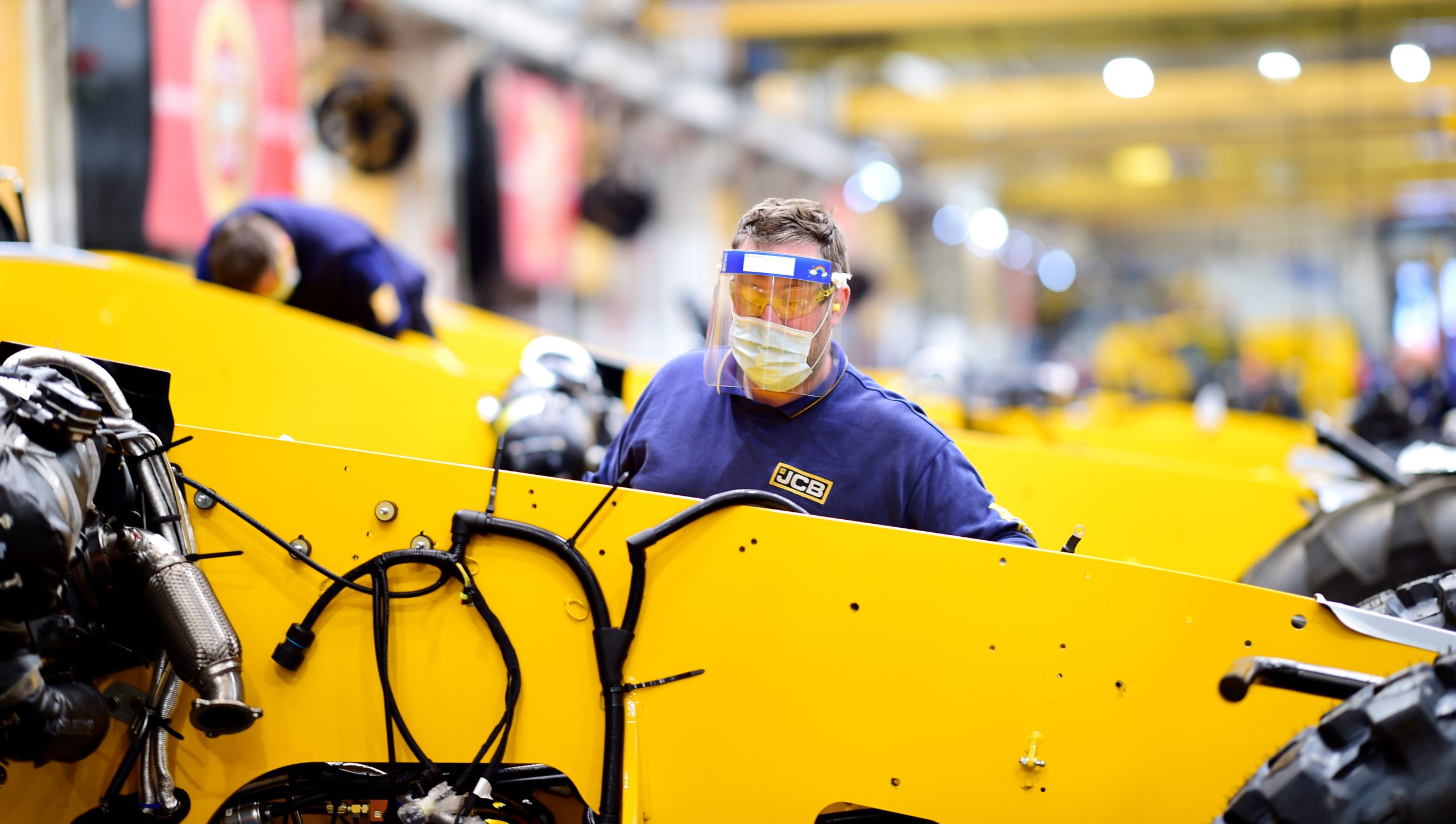Read more about the article JCB TO RECRUIT MORE THAN 400 PEOPLE AS PRODUCTION SET TO SURGE