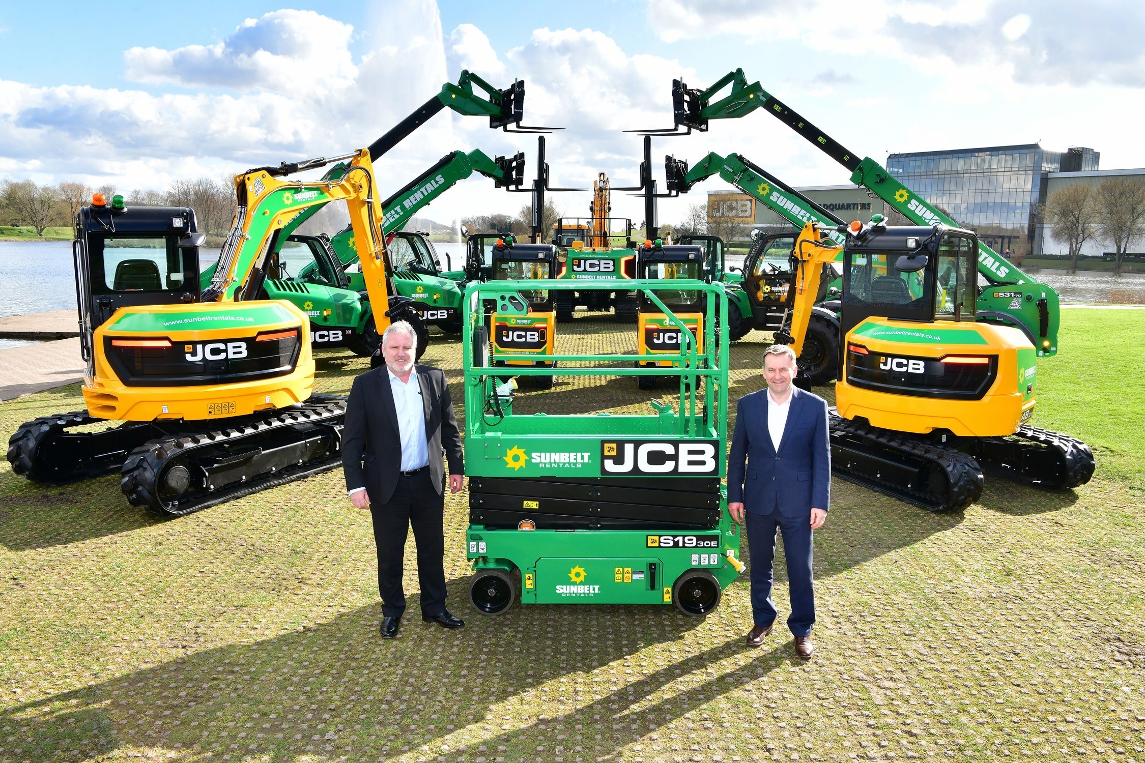 Read more about the article Biggest Ever UK order as Sunbelt Rentals Buys 2100 Machines!